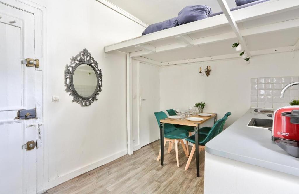 Appartement Quartier Dans Le Marais Hotel De Ville Paris Exterior foto